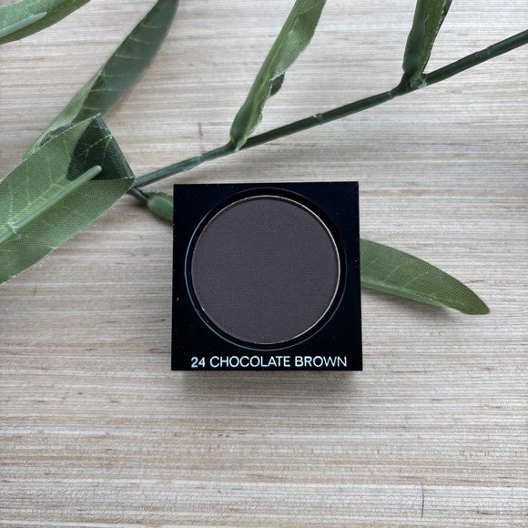 CHANEL Other - CHANEL Ombre Premiere Longwear Powder EyeShadow Compact 24 chocolate brown